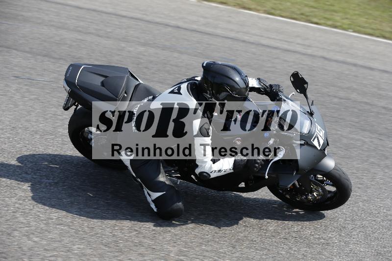 /Archiv-2025/49 26.08.2025 Cornu Master School ADR/gruen-vert/75